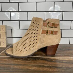 Vionic Aloft Chryssa Womens Size 6.5 Shoes Light Sand Suede Open Toe Ankle Boots